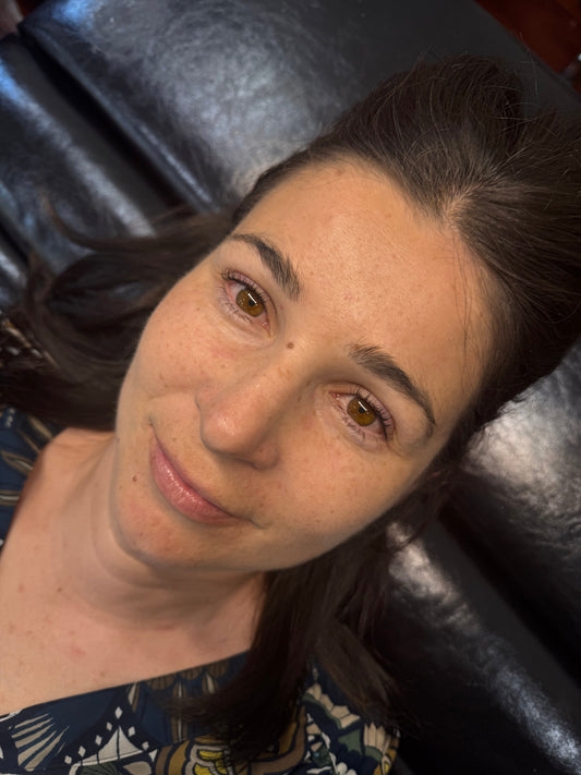 Korean and Glueless Lash Lifts vs Traditional Lifts