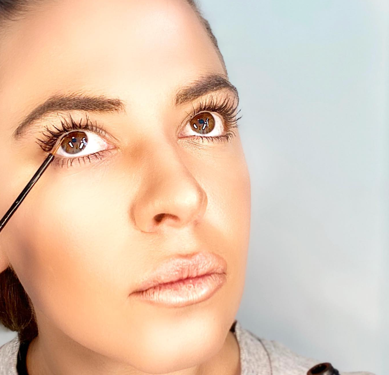 lash serum demonstration, lashd eyelashes, vegan lash growth serum