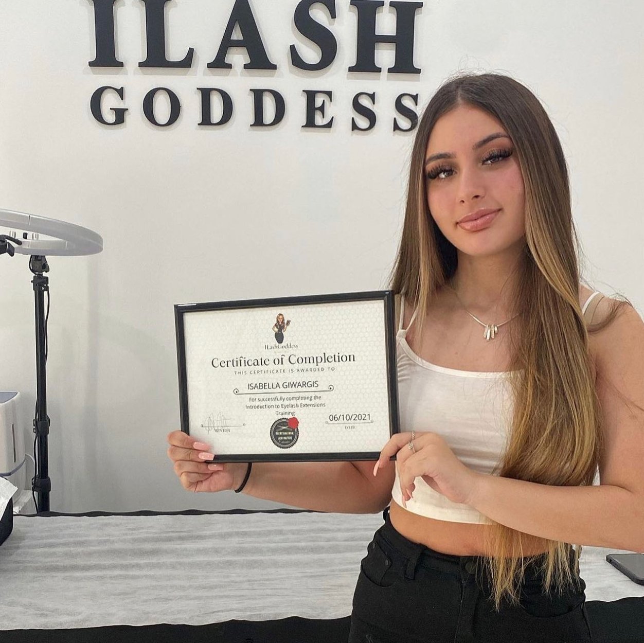 Online Lash Educator Course - Become a Lash Trainer - Lash'd Eyelashes