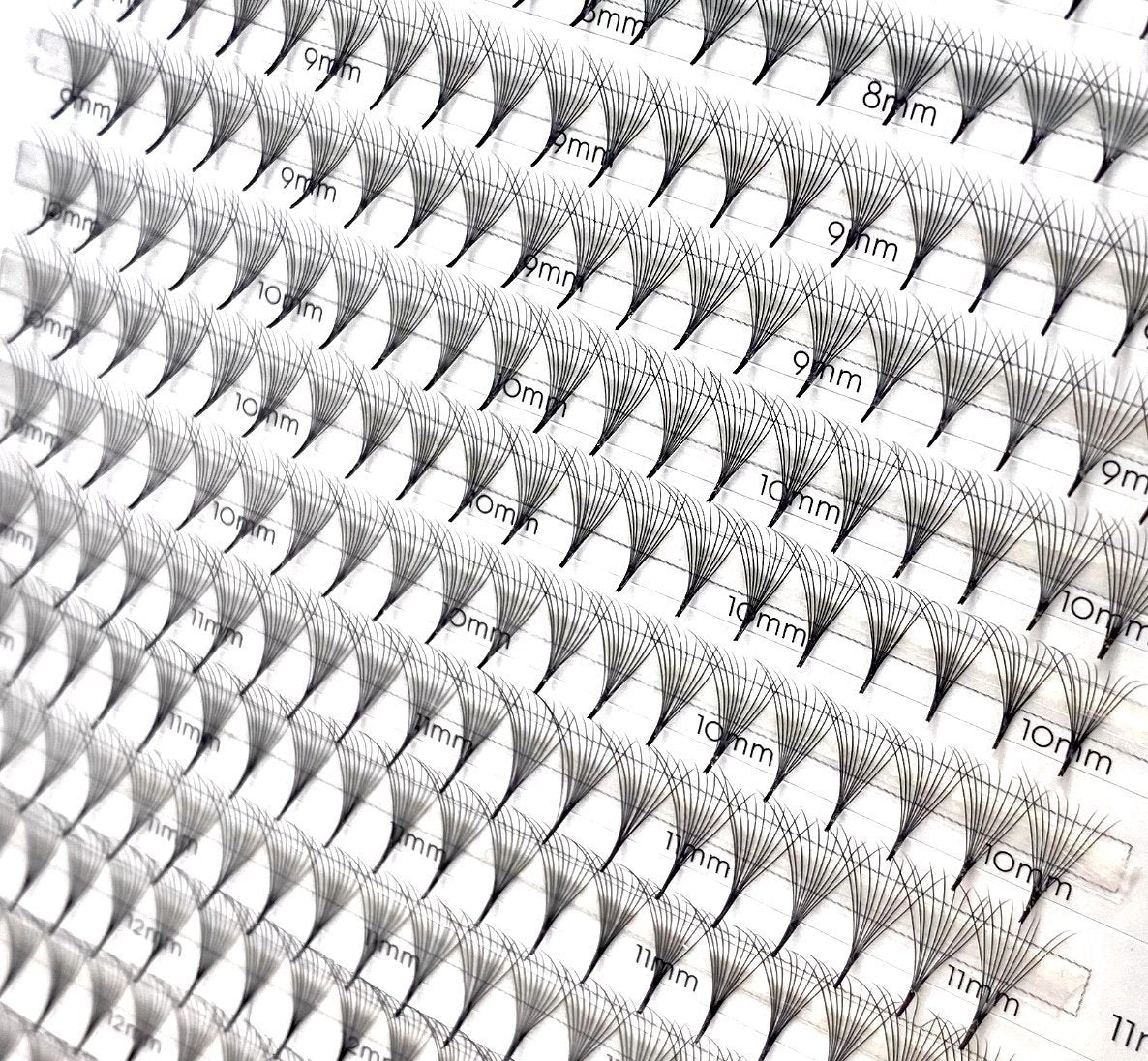 400 Fan Premium Pro-made Volume Lashes - Lash'd Eyelashes